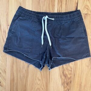 Vuori Women's Gray Shorts